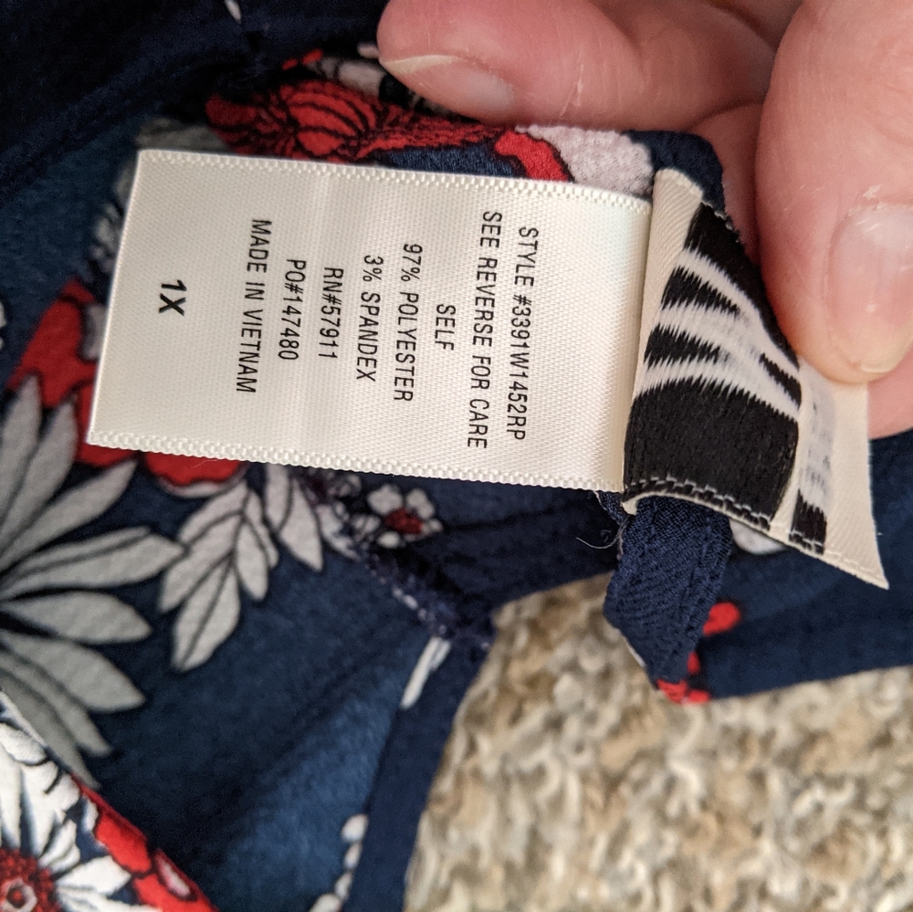 Wrapper jumpsuit - Picture 5 of 12